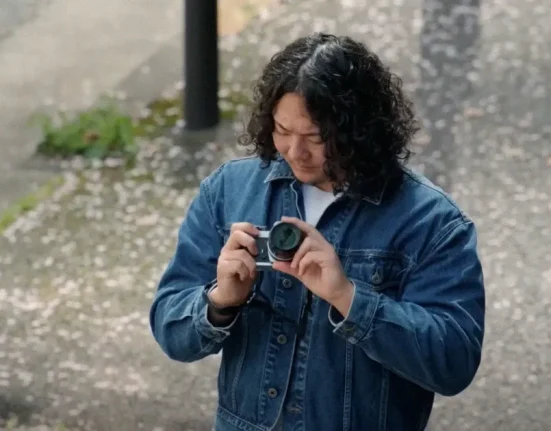 Lors d'une Démo Majeure, l'IA de Google Donne des Conseils Photographiques Farfelus Qui Pourraient Ruiner la Photographie.
