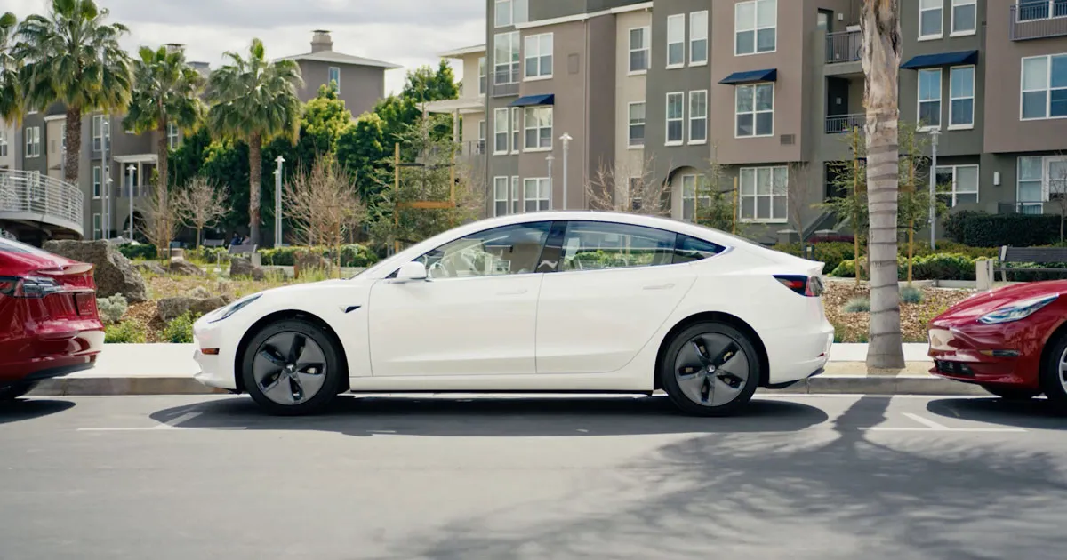 Réduction tant attendue : le prix de la Tesla Model 3 atteint enfin 35 000 $.