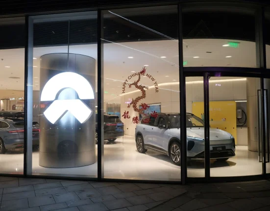 Une entreprise de véhicules électriques franchit le cap du million de changements de batterie : les États-Unis en retrait dans certaines technologies