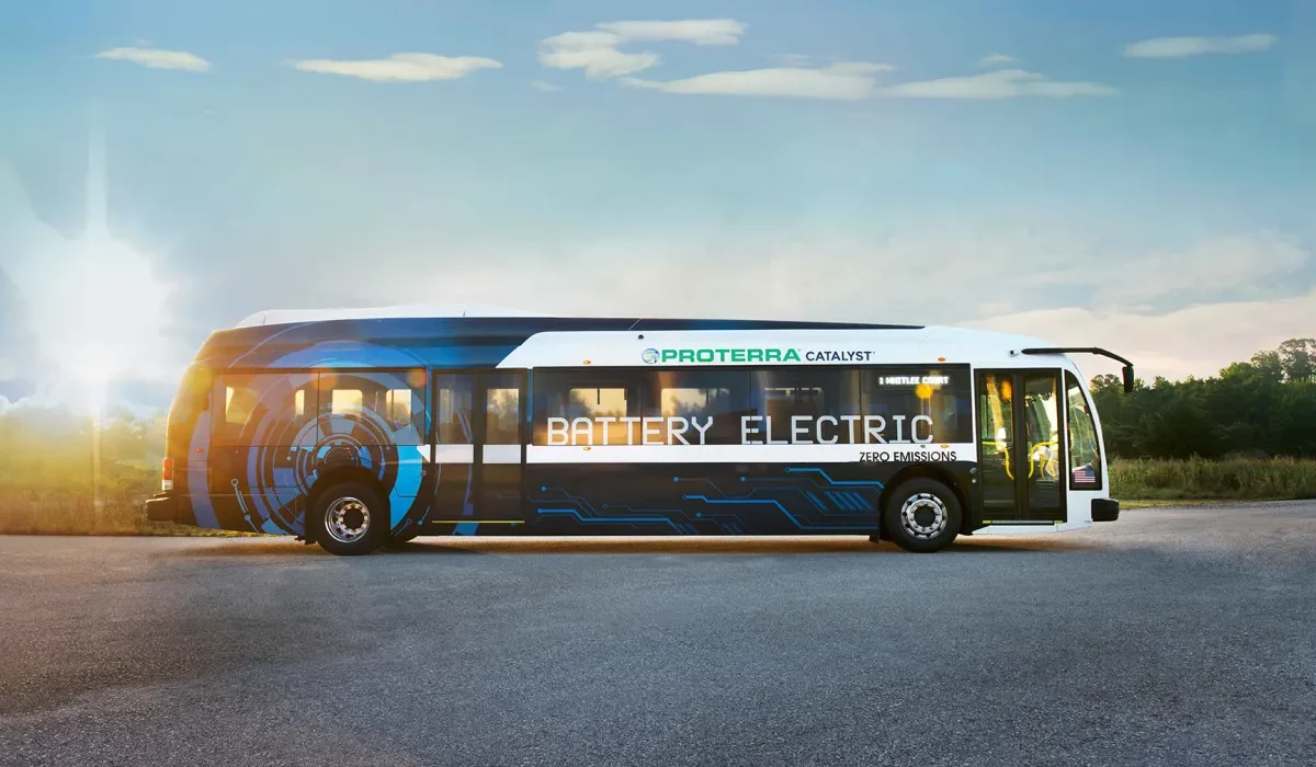 350 Miles : Un Nouvel Autobus Électrique Capable de Parcourir Toute une Journée sur Une Seule Charge