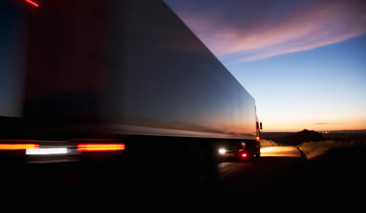 Elon Musk Annonce la Date de Lancement Officielle du Camion Électrique Tesla