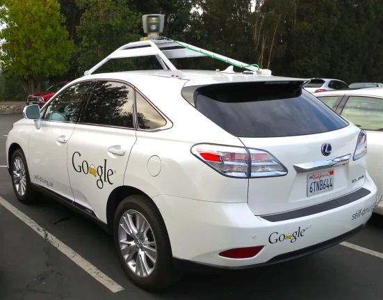 Le Coût des Systèmes 'Eyes' pour Véhicules Autonomes chute de 75 000 $ à seulement 250 $