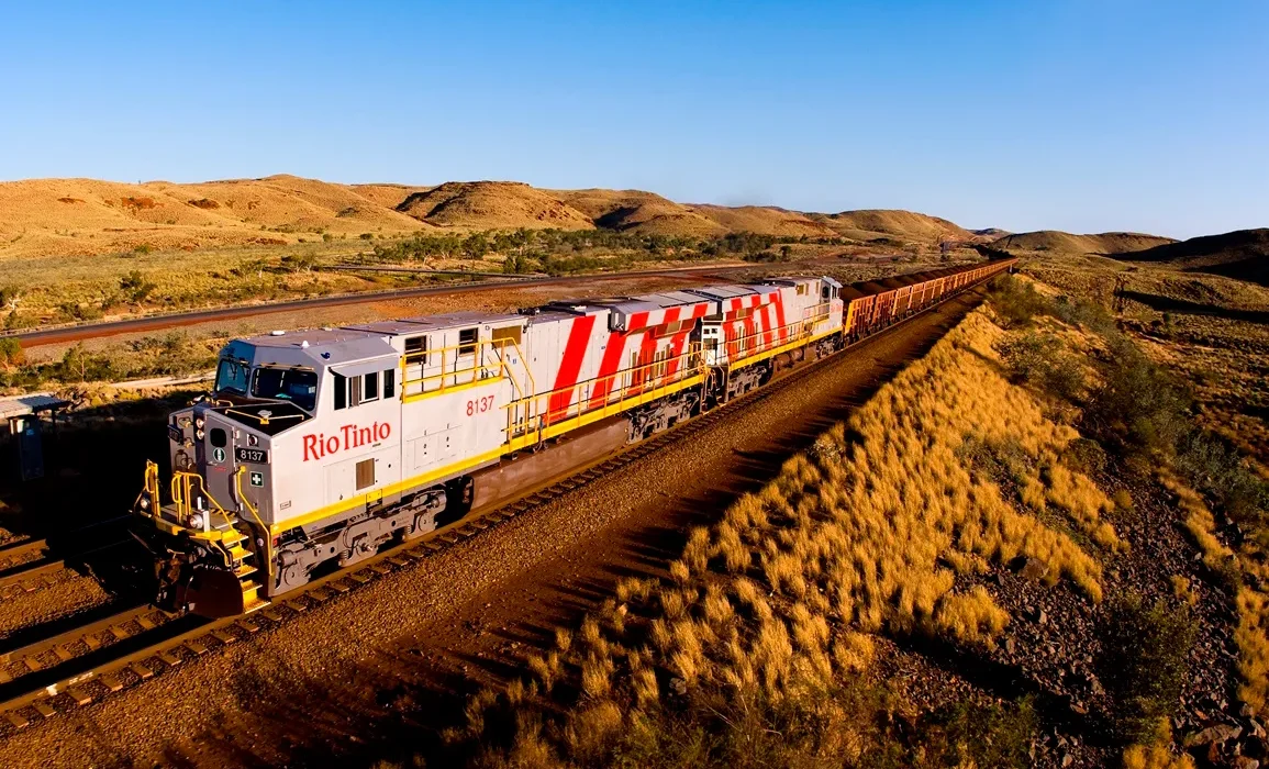 Le Tout Premier Train Autonome au Monde est Officiellement en Service.