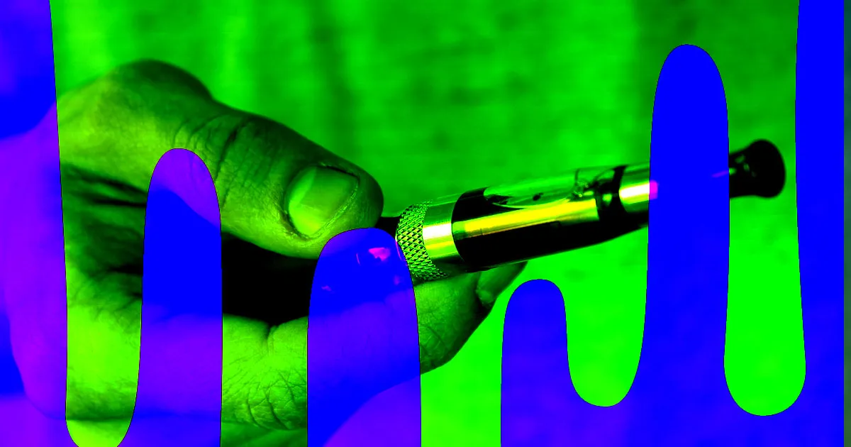 Le Vapotage Génère une "Cape Slime" dans Votre Bouche, Révèle une Étude Scientifique.