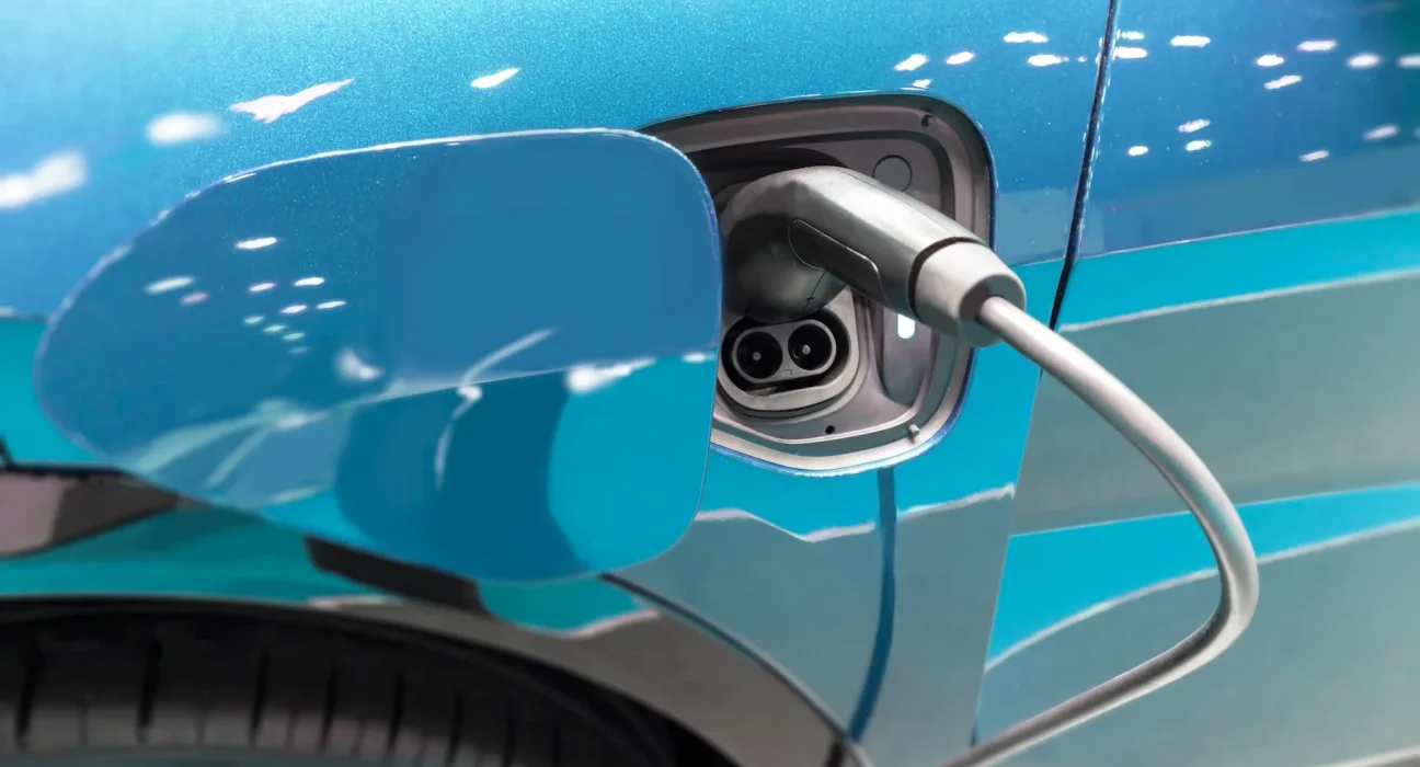 Le constructeur chinois dévoile un SUV électrique ultra-rapide : le futur concurrent de Tesla