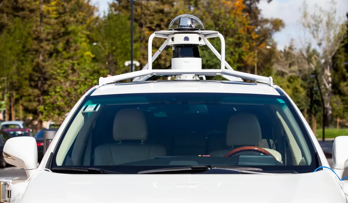 Les experts mettent en garde : les voitures autonomes pourraient nous inciter à devenir des conducteurs imprudents.