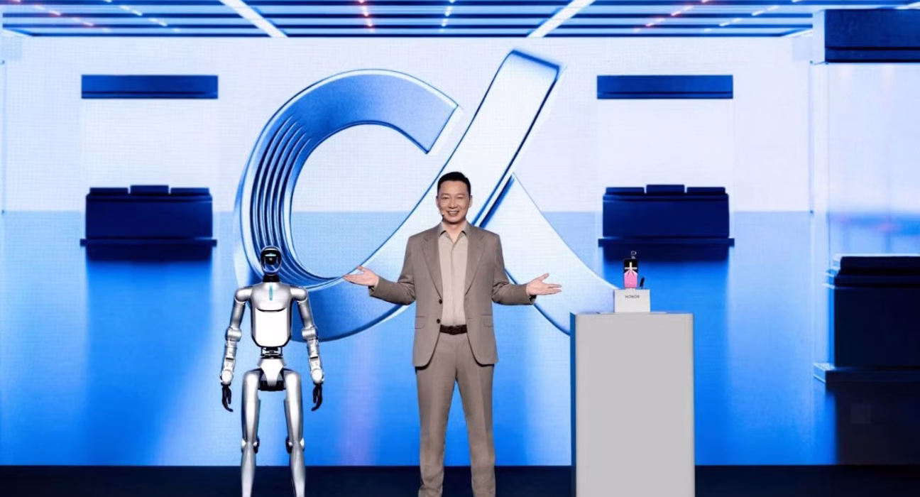 Robot Humanoïde Marchant sur la Lune : Une Émotion Éblouissante au MWC 2026 par Honneur de la Chine
