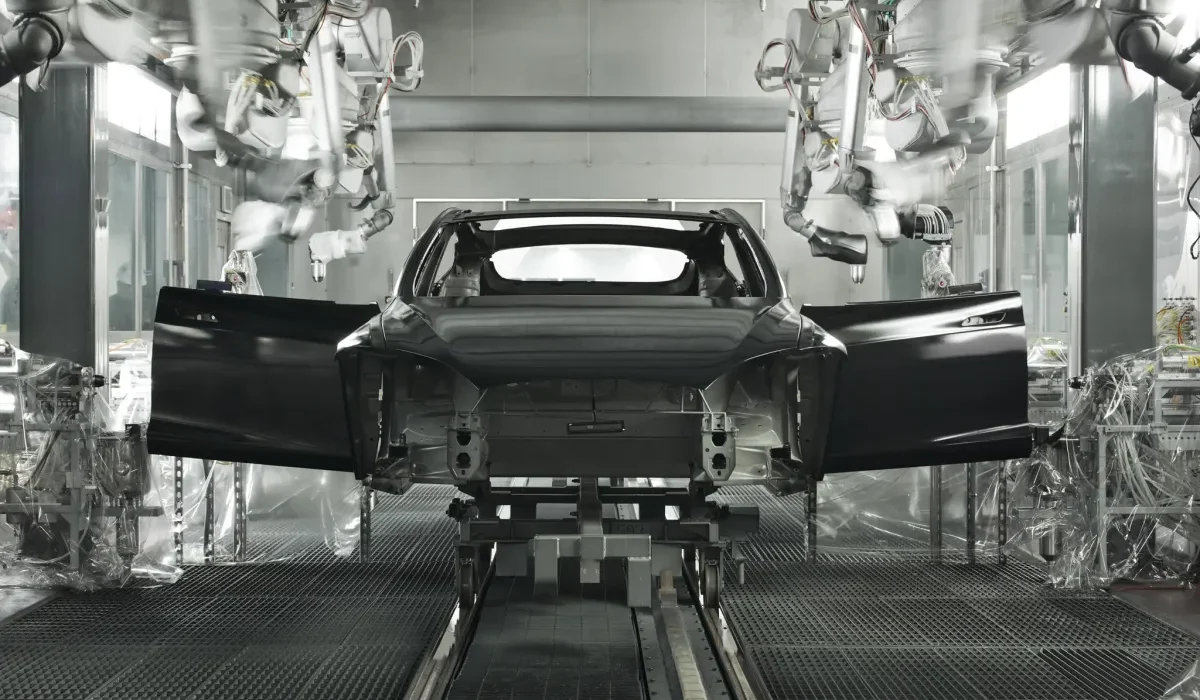 Tesla : Elon Musk Confirme son Objectif de 10 000 Unités Hebdomadaires d'ici 2018