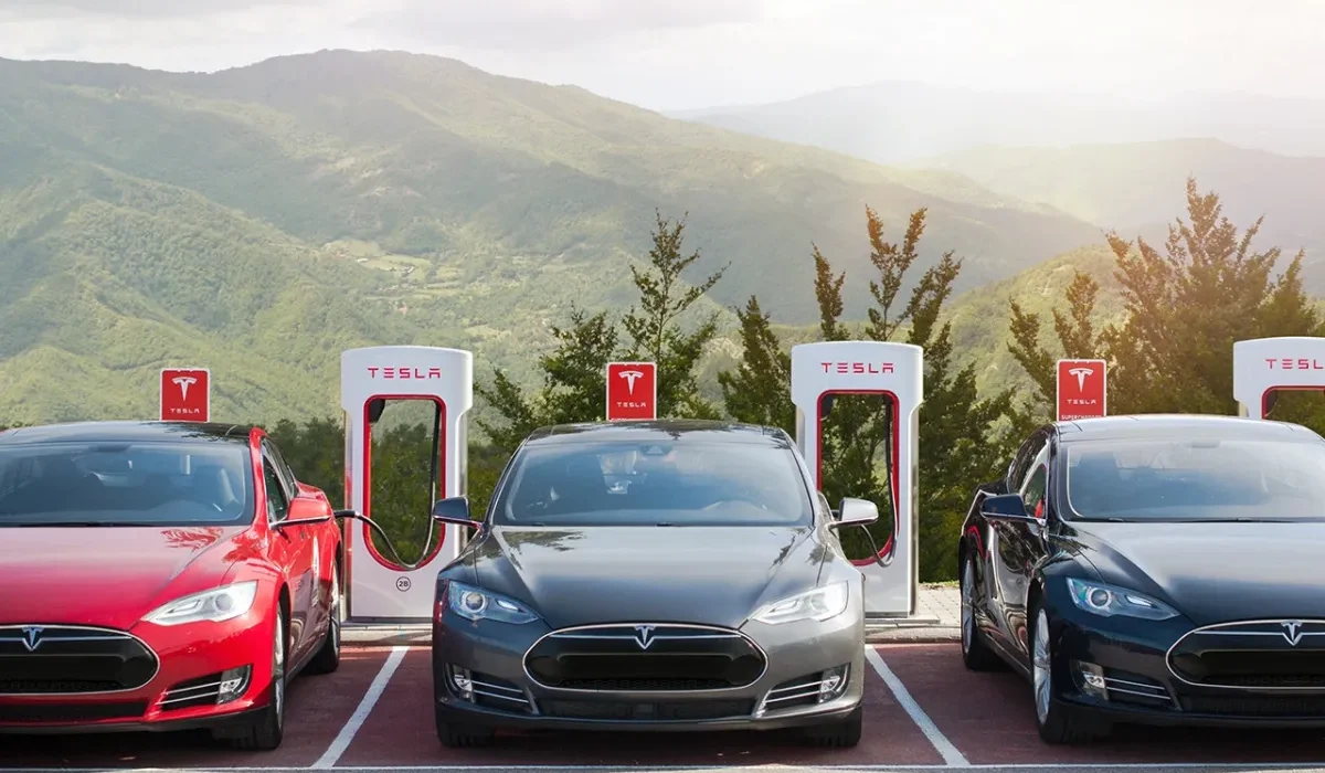 Tesla Prépare une Expansion Importante de son Réseau de Chargement dans les Mois à Venir
