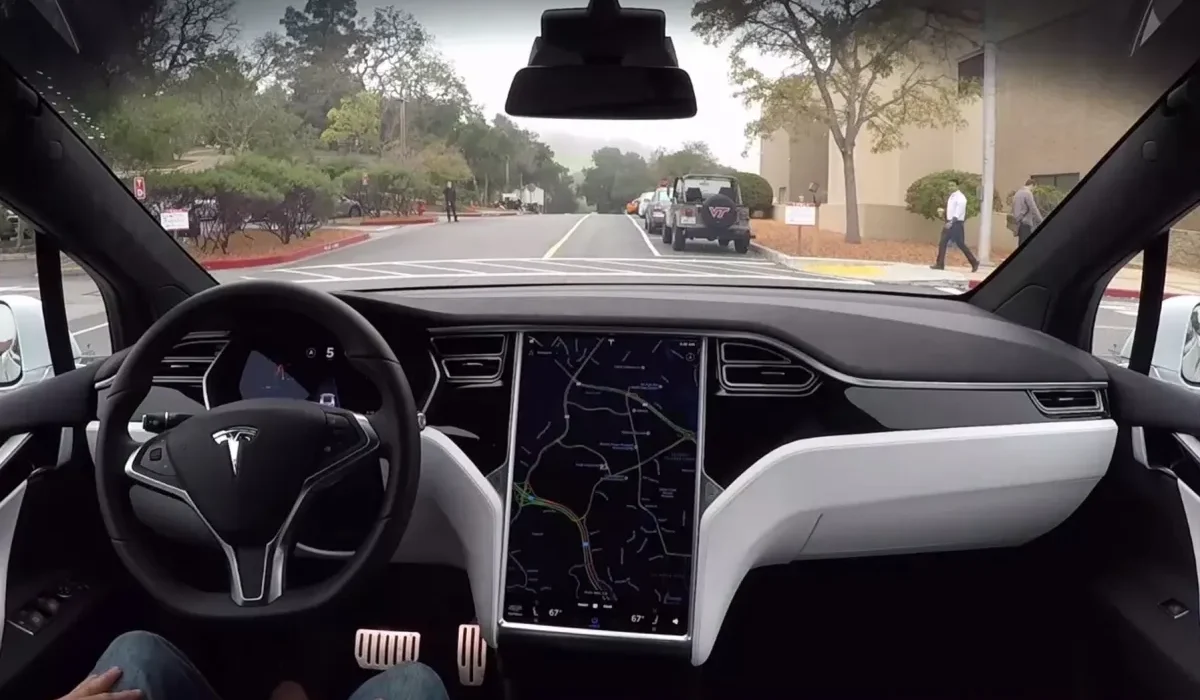 Tesla et AMD : Une Alliance pour Développer des Puces Autonomes ?