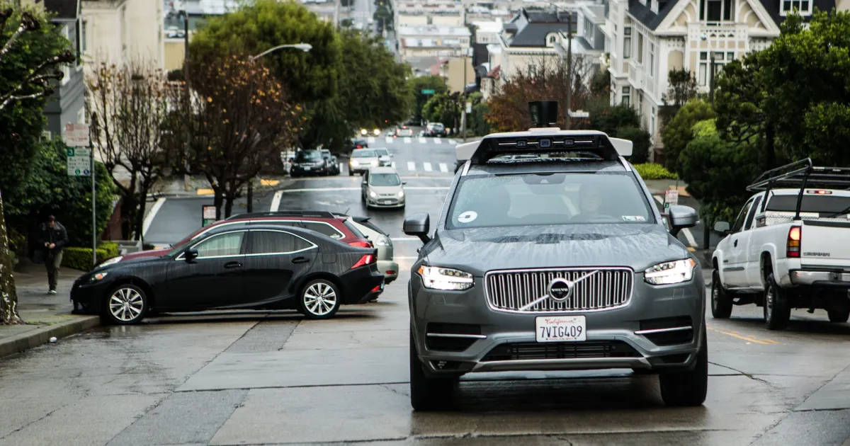 Ubers Autonomes à San Francisco : Validation du DMV en Suspens