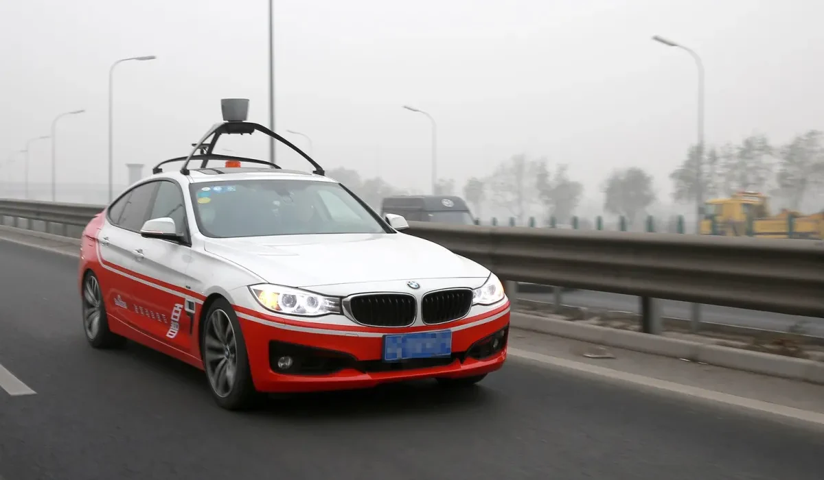 Un Leader Mondial de l'IA S'engage à Livrer des Véhicules Autonomes de Niveau 4 d'ici 2021.