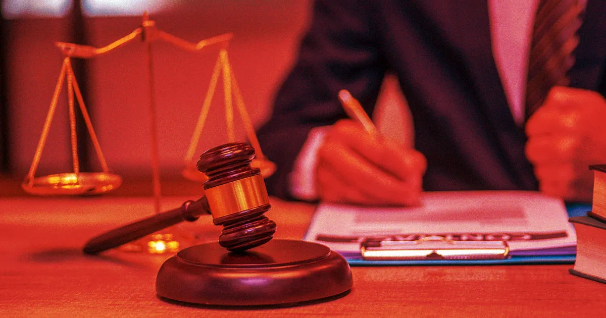 Une IA inattendue réussit l'examen de droit avec brio.