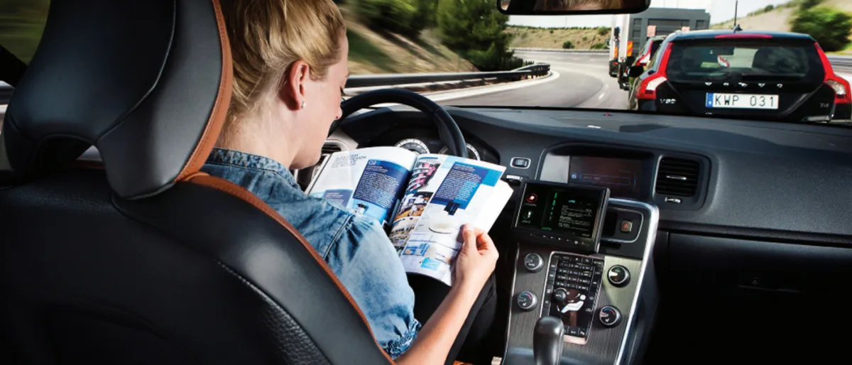 Véhicules Autonomes : Plus de 10 Millions de Voitures Sans Conducteur sur Nos Routes d'ici 2020