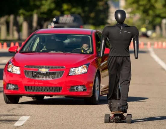 Voitures Autonomes : La Nécessité d'une Programmation Éthique en Situations Extrêmes