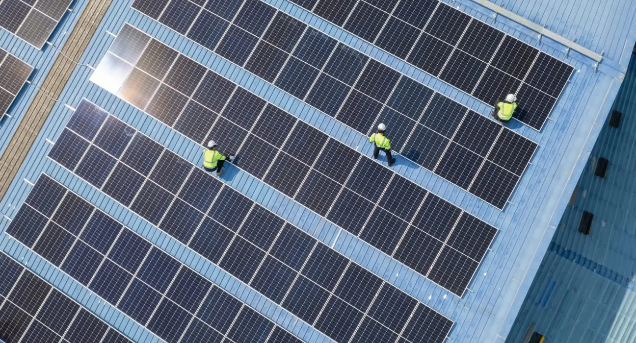 Des chercheurs révèlent que les panneaux solaires durent plus longtemps que prévu après l’analyse d’un million d’installations.