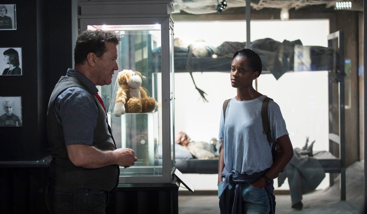 Futur Sombre : Quand Pourrons-Nous Partager Nos Sensations Physiques Grâce à la Technologie de Black Mirror ?