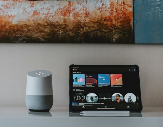 Gemini pour Domicile : Discutez Sans Dire ‘Salut Google’