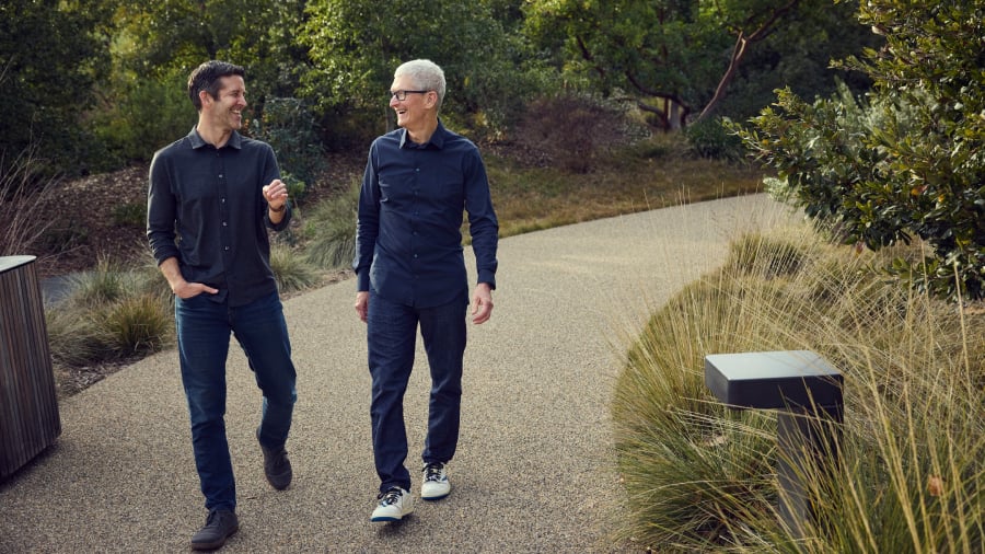 John Ternus : Nouveau Leader d'Apple à l'Aube des Nouveaux iPhones et Produits IA