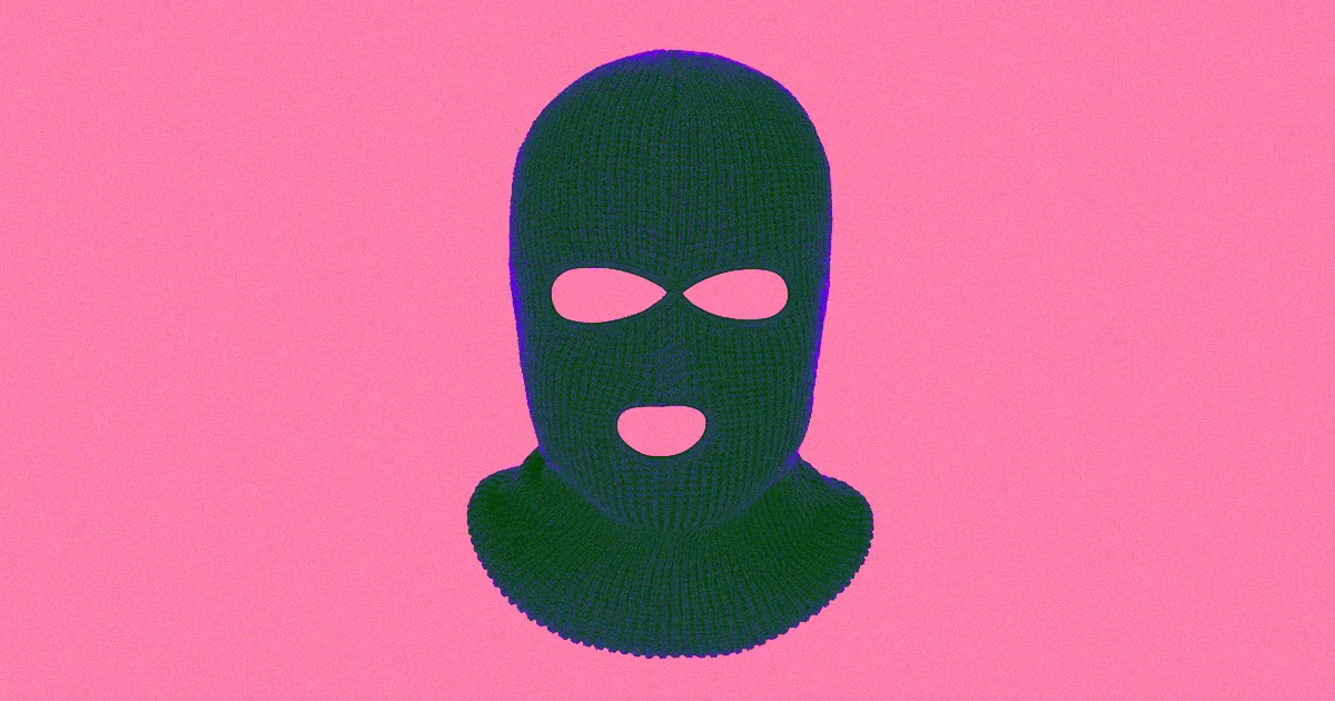 La police a dit que vous pouviez éviter la reconnaissance faciale publique. C'était un mensonge.