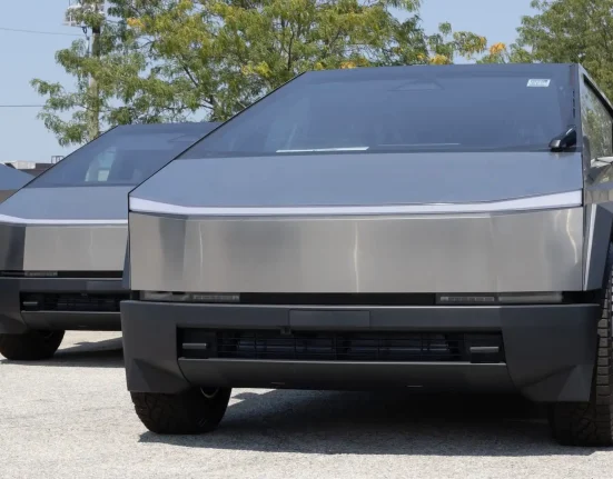 Le Cybertruck de Tesla remporte un succès majeur aux classements de sécurité 2026.