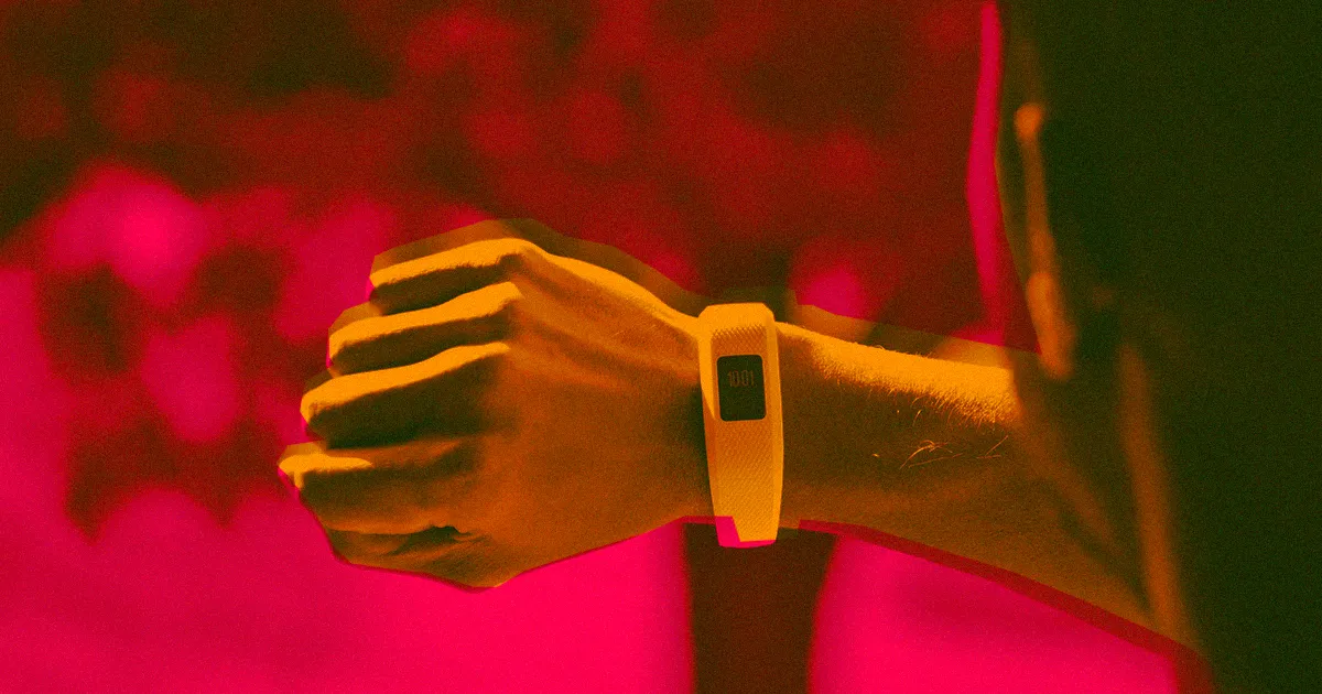 Les Employeurs Surveillent leurs Salariés Grâce à des Bracelets de Fitness Fournis par l'Entreprise.