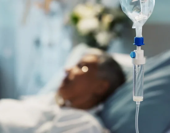 Les États-Unis lancent un plan de 144 millions de dollars pour lutter contre l'accumulation de microplastiques dans le corps humain.