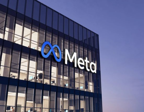 Meta : Surveiller les frappes et mouvements de souris des employés pour former l'IA.