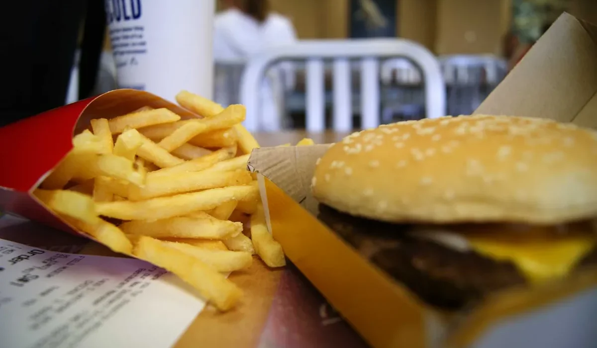 « Si vous pensez que les frites McDonald's feront repousser vos cheveux, désolé, mais vous ne méritez pas de les avoir. »