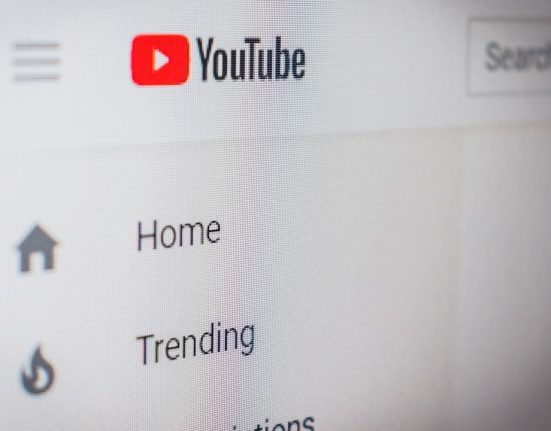 YouTube Étend la Détection d'Image des Célébrités grâce à l'IA