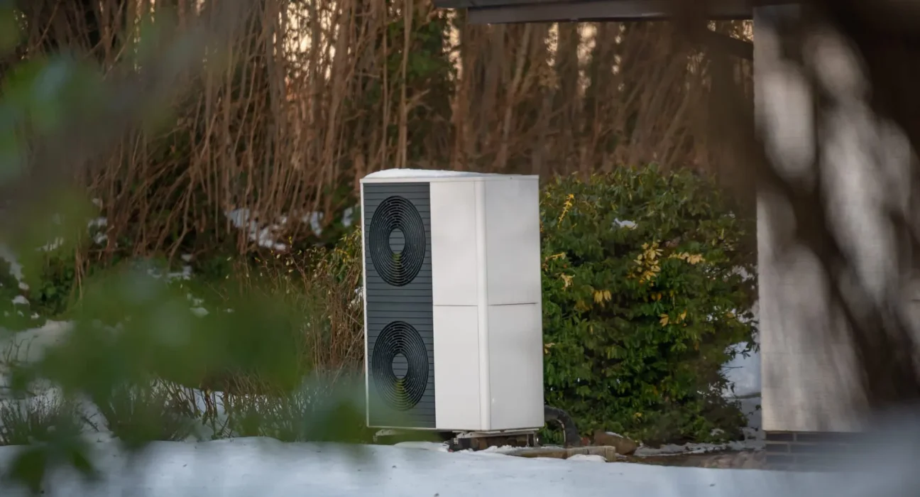 Des villes rurales de la Nouvelle-Angleterre abandonnent l'électricité coûteuse grâce à la modernisation des pompes à chaleur.