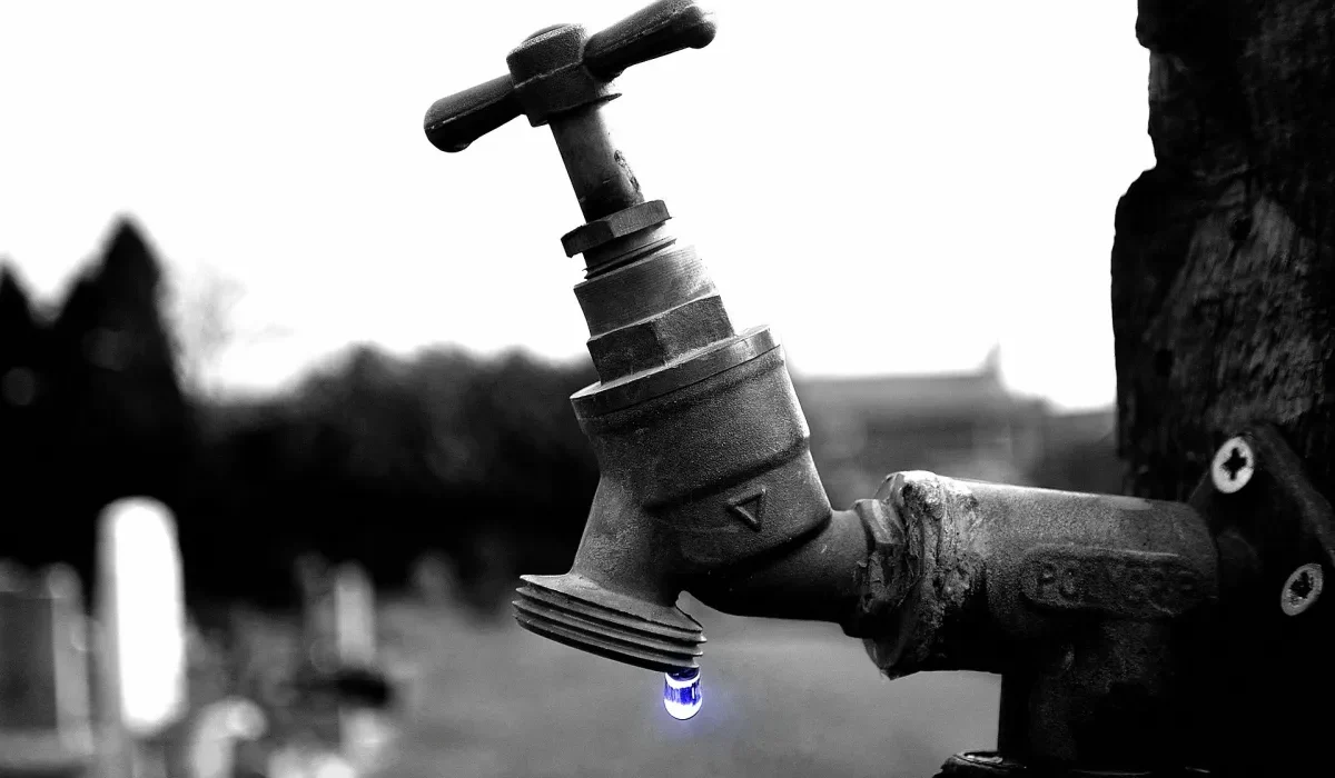Étude Indique que le Plomb dans l'Eau de Flint a un Impact "Horriblement Élevé" sur les Taux de Naissance.