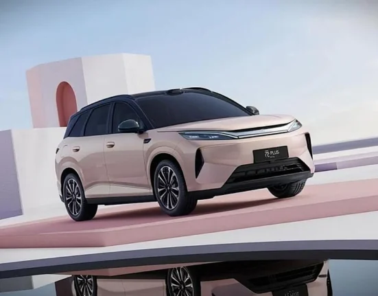 L'Atto 3 de BYD, revisité avec recharge ultra-rapide et autonomie de 630 km, pourrait être lancé dès le 21 mai.