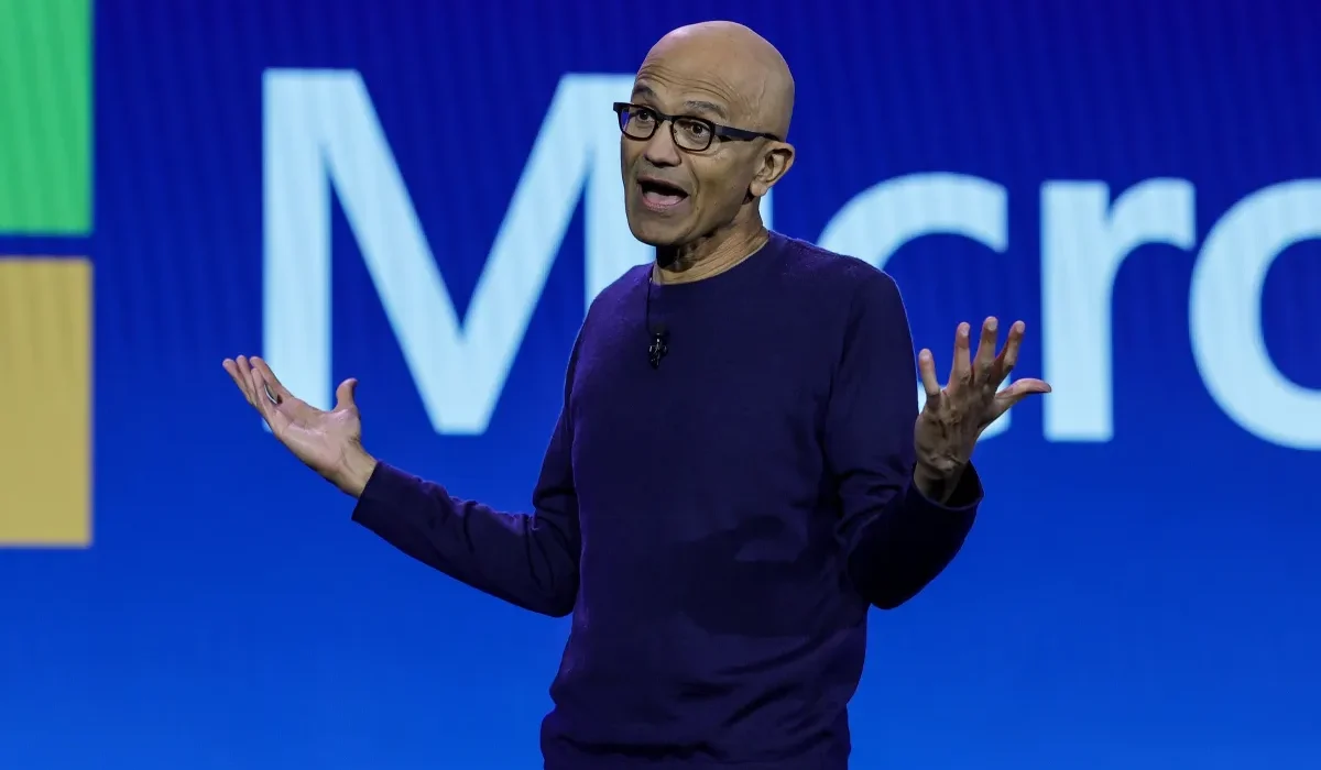 Le PDG de Microsoft appelle à ne plus utiliser le terme "Slop" pour désigner ses produits.