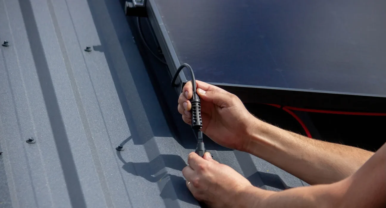 L'essor fulgurant des panneaux solaires de balcon aux États-Unis : analyse d'un expert en énergie