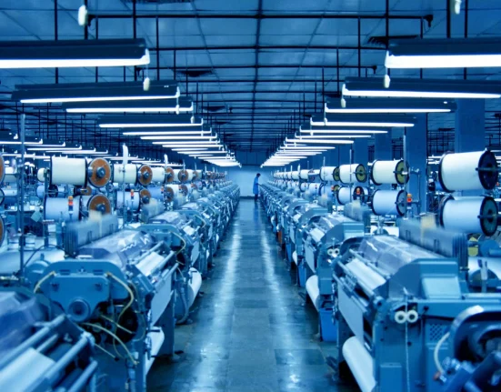 Oxford propose que l'électrification préserve les usines de la prochaine crise énergétique.