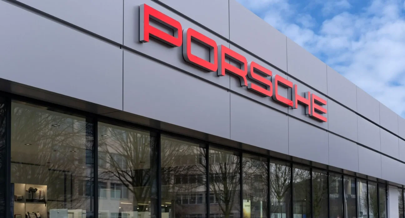 Porsche reconnaît : Hyundai est à la pointe des véhicules électriques ludiques.
