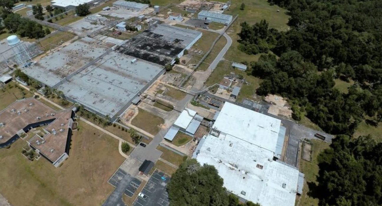 Résidents de Floride rejettent un centre de données IA hypothétique en raison d'inquiétudes liées à l'eau