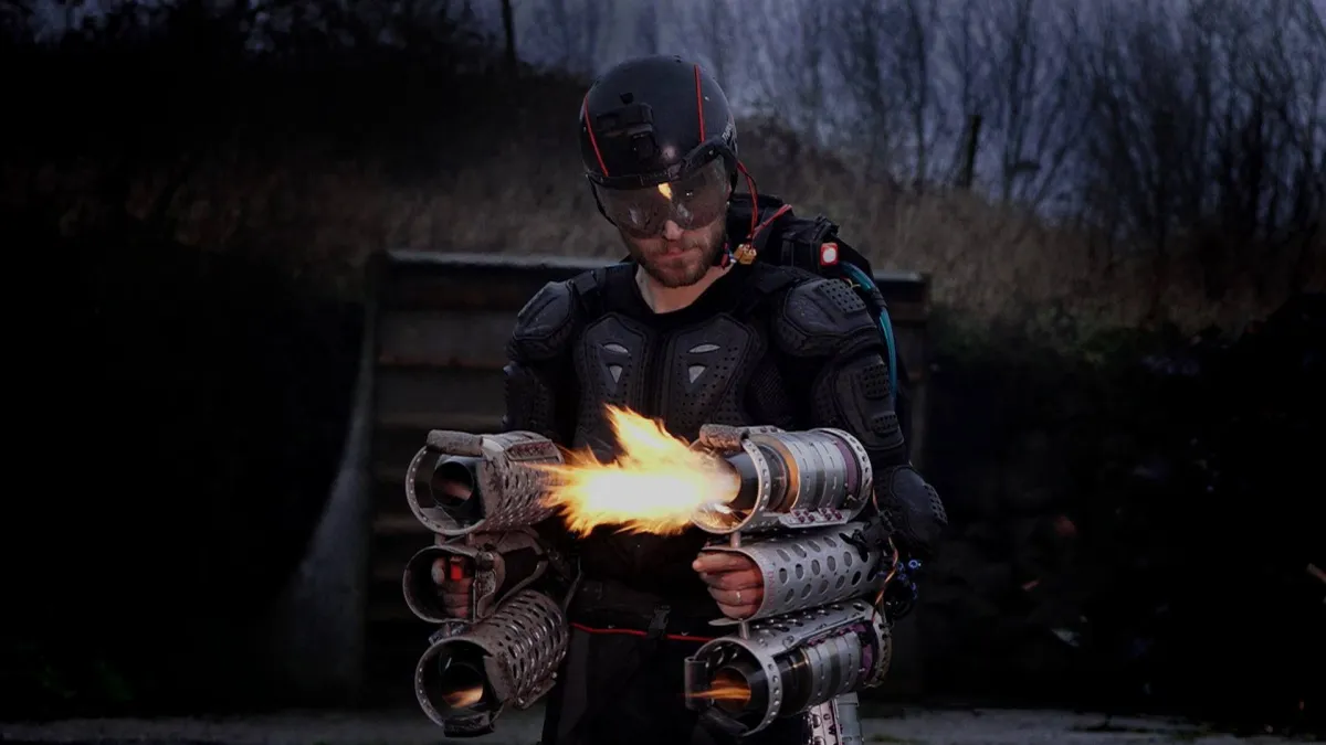 Un Inventeur S'inspire d'Iron Man pour Réaliser un Vol Réel !