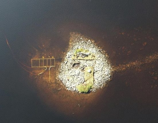 Un îlot artificiel vieux de 5 000 ans en Écosse, antérieur à Stonehenge, caché sous des tonnes de pierre