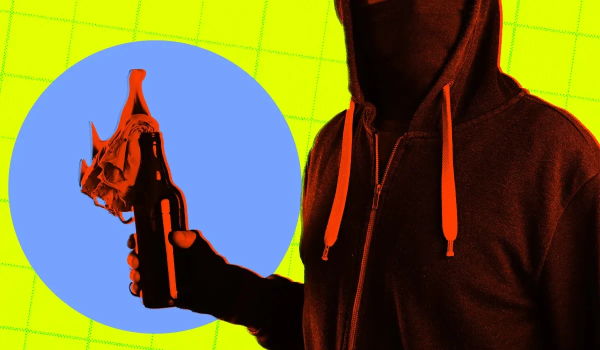 Une Attaque Surprise au Cocktail Molotov contre la Maison de Sam Altman