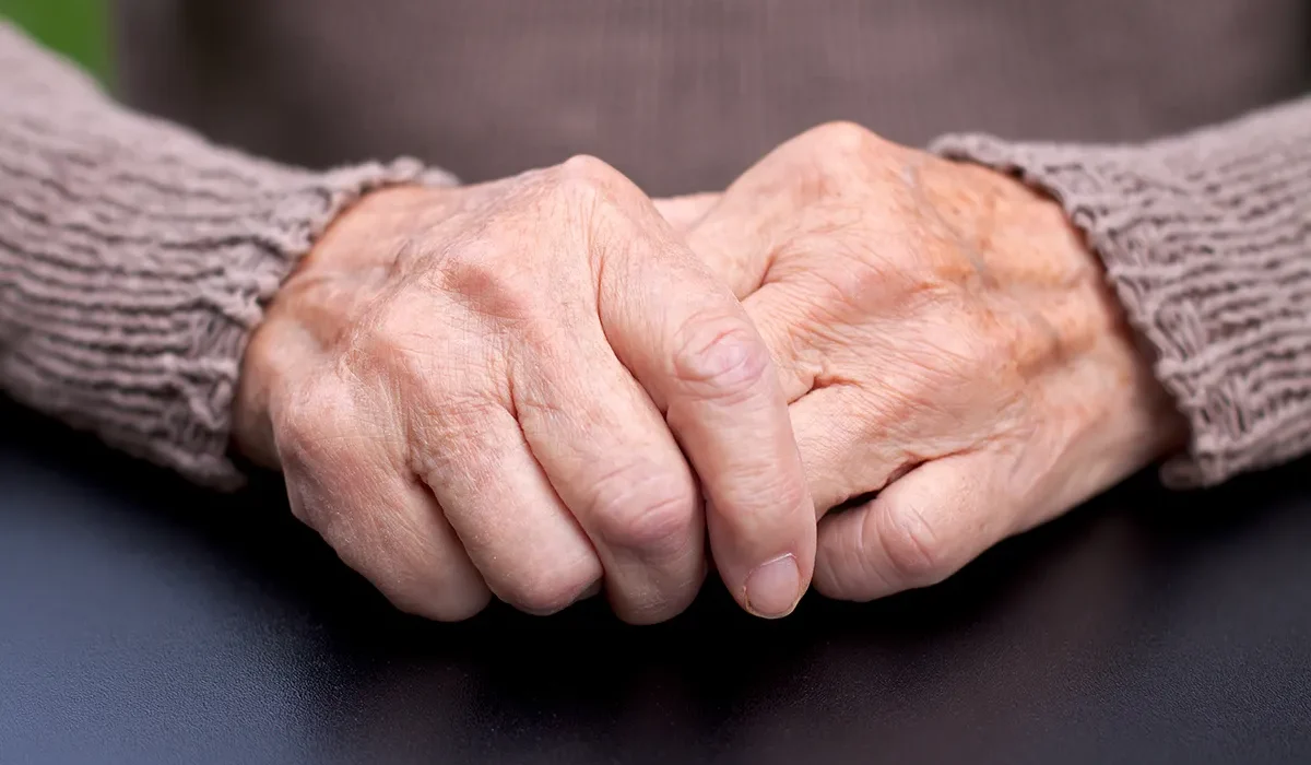Une Nouvelle Étude Révèle que le Parkinson Pourrait Avoir des Origines Auto-immunes.