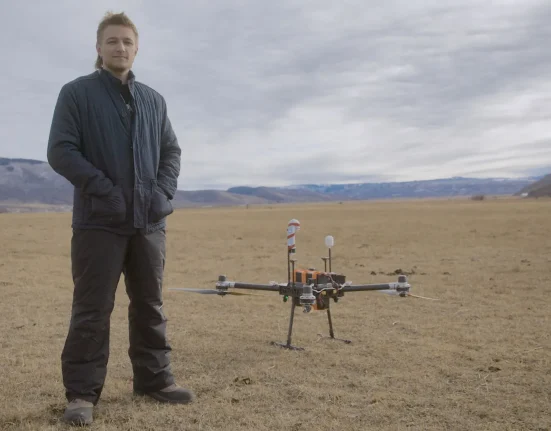 Une flotte de drones créateurs de nuages : La technologie au secours de l’Ouest face aux sécheresses dévastatrices