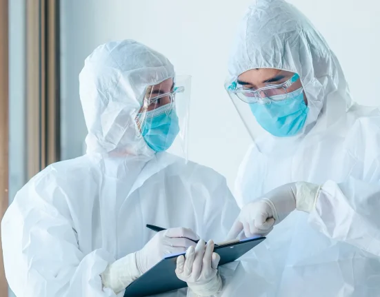 Vulnérabilité Américaine : Des Experts Tirent la Sonnette d'Alarme sur le Hantavirus et Ebola