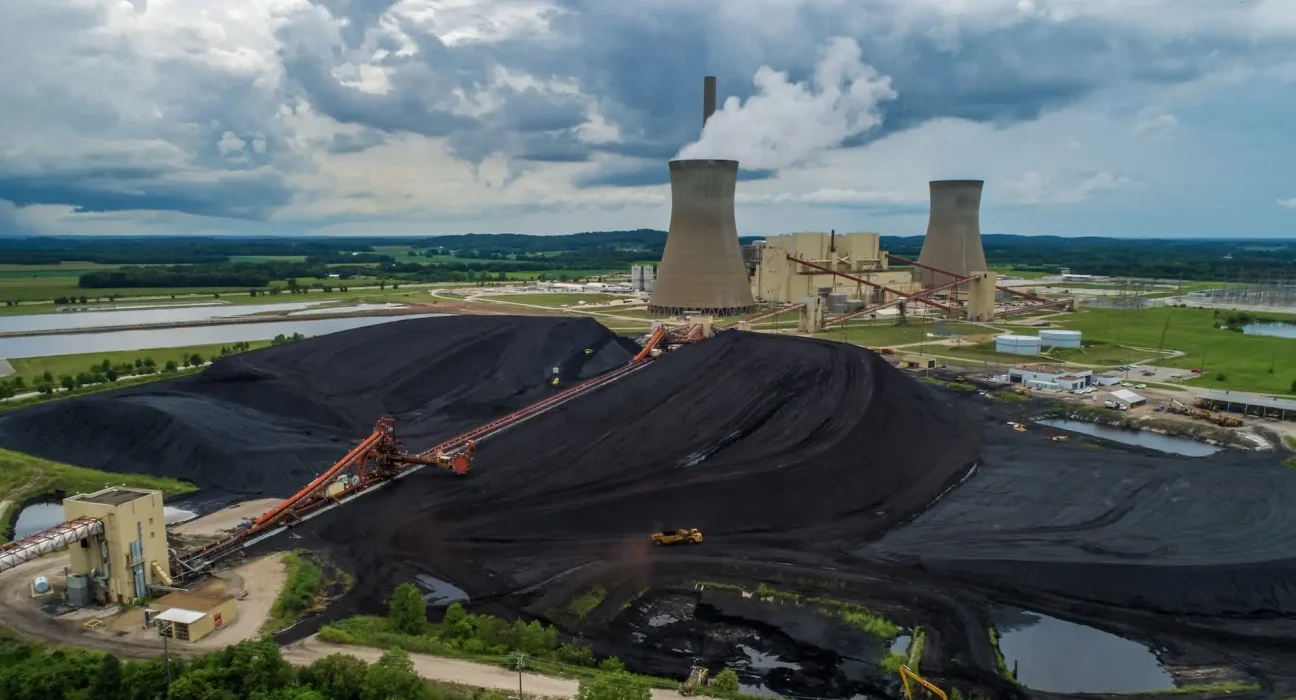 Augmentation de la pollution au mercure pour la première fois depuis des années, alors que l'administration Trump s'emploie à maintenir les centrales au charbon en activité.
