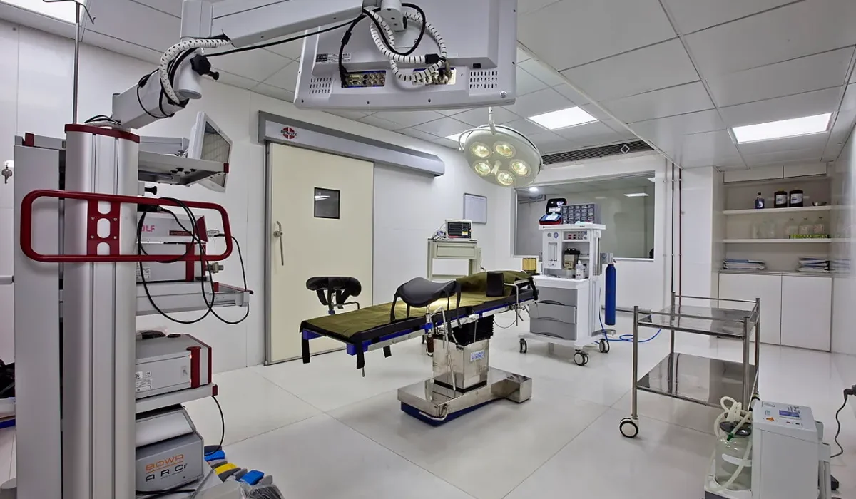 Chirurgie de Demain : Démonstration du Système Universel de Chirurgie Robotiques