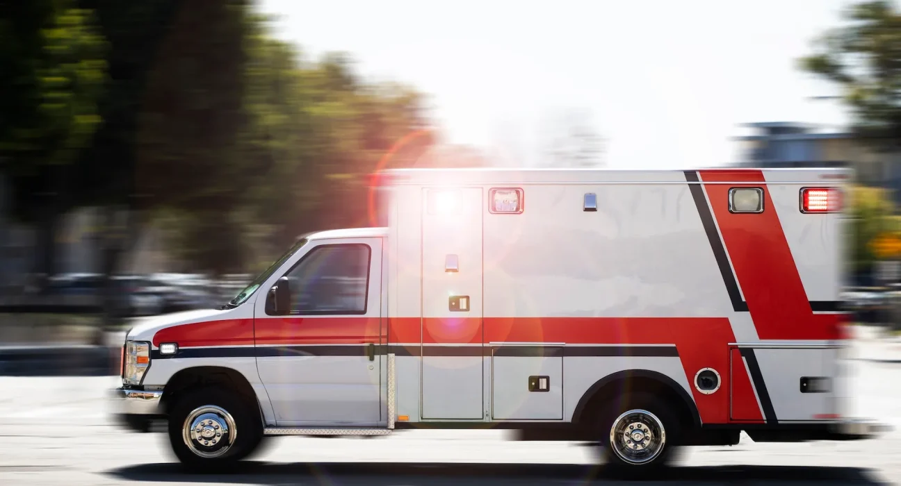 Crise de chaleur aux États-Unis : 237 000 hospitalisations annuelles et coûts médicaux dépassant 1 milliard de dollars d'ici 2040.