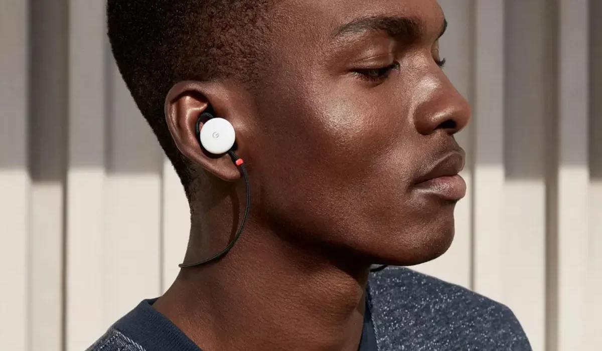 Des écouteurs révolutionnaires : traduction instantanée de 40 langues directement dans votre oreille.