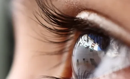 Des gouttes pour les yeux révolutionnaires : un espoir contre les cataractes.