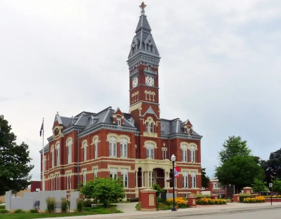 Maryville : Une mobilisation collective contre le projet de centre de données IA